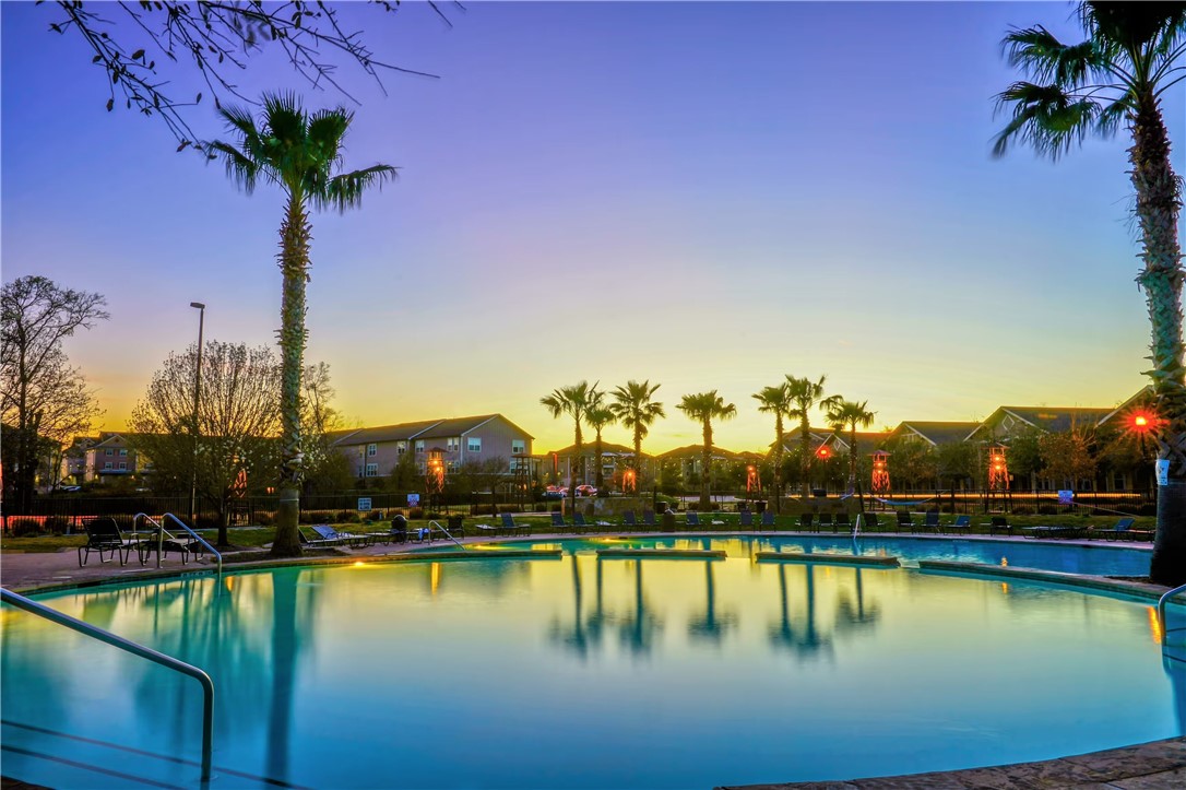 1725 Harvey Mitchell Parkway S 2125