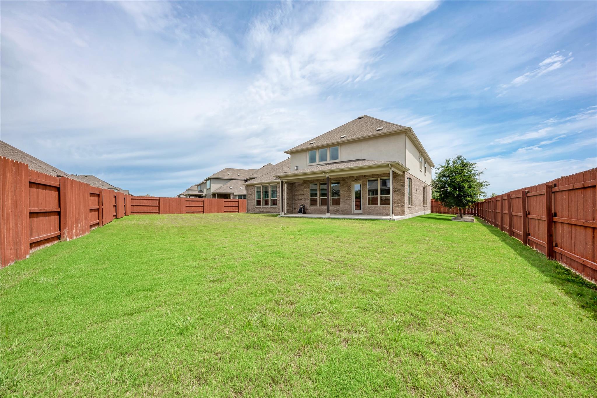 709 Critty LN