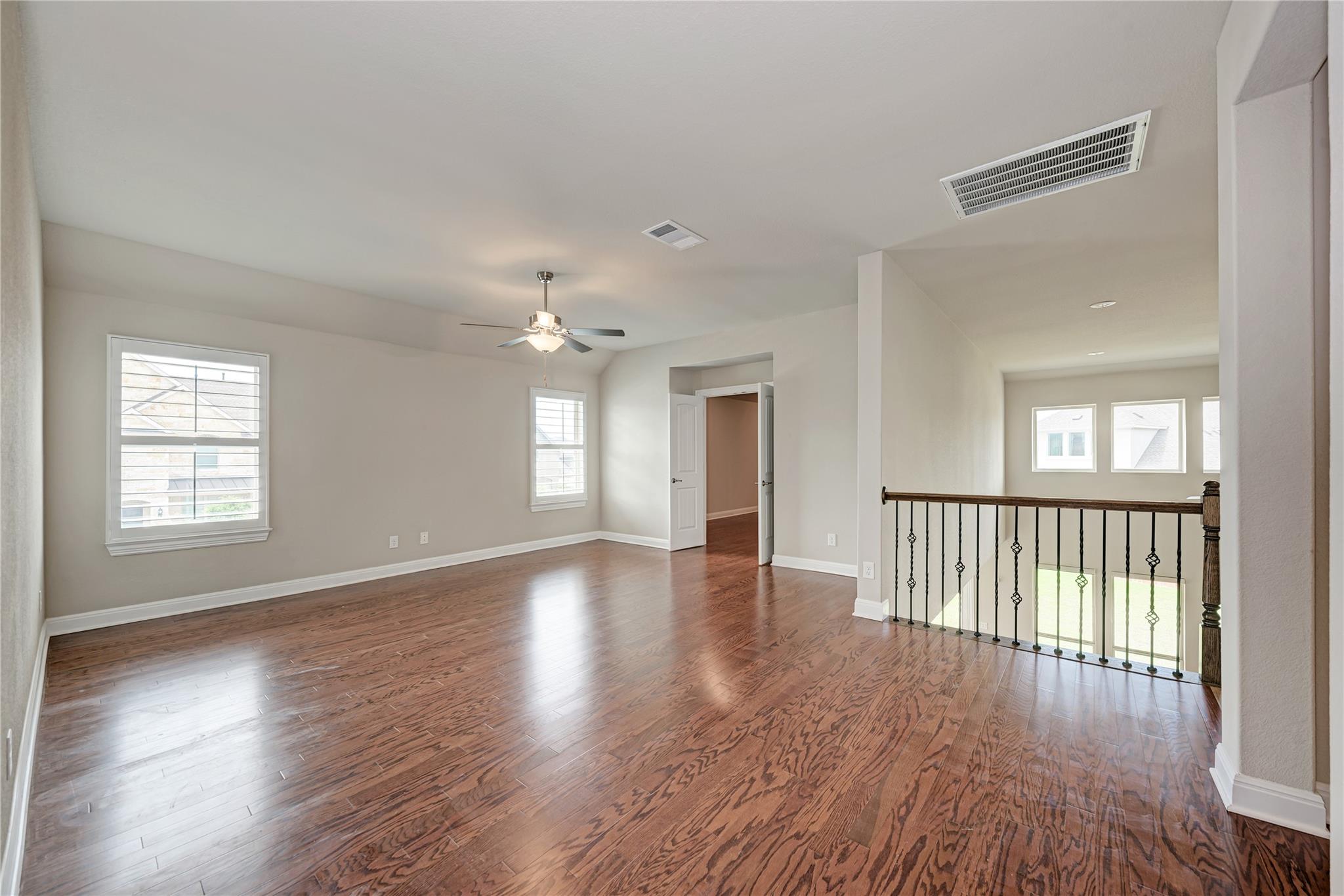 709 Critty LN