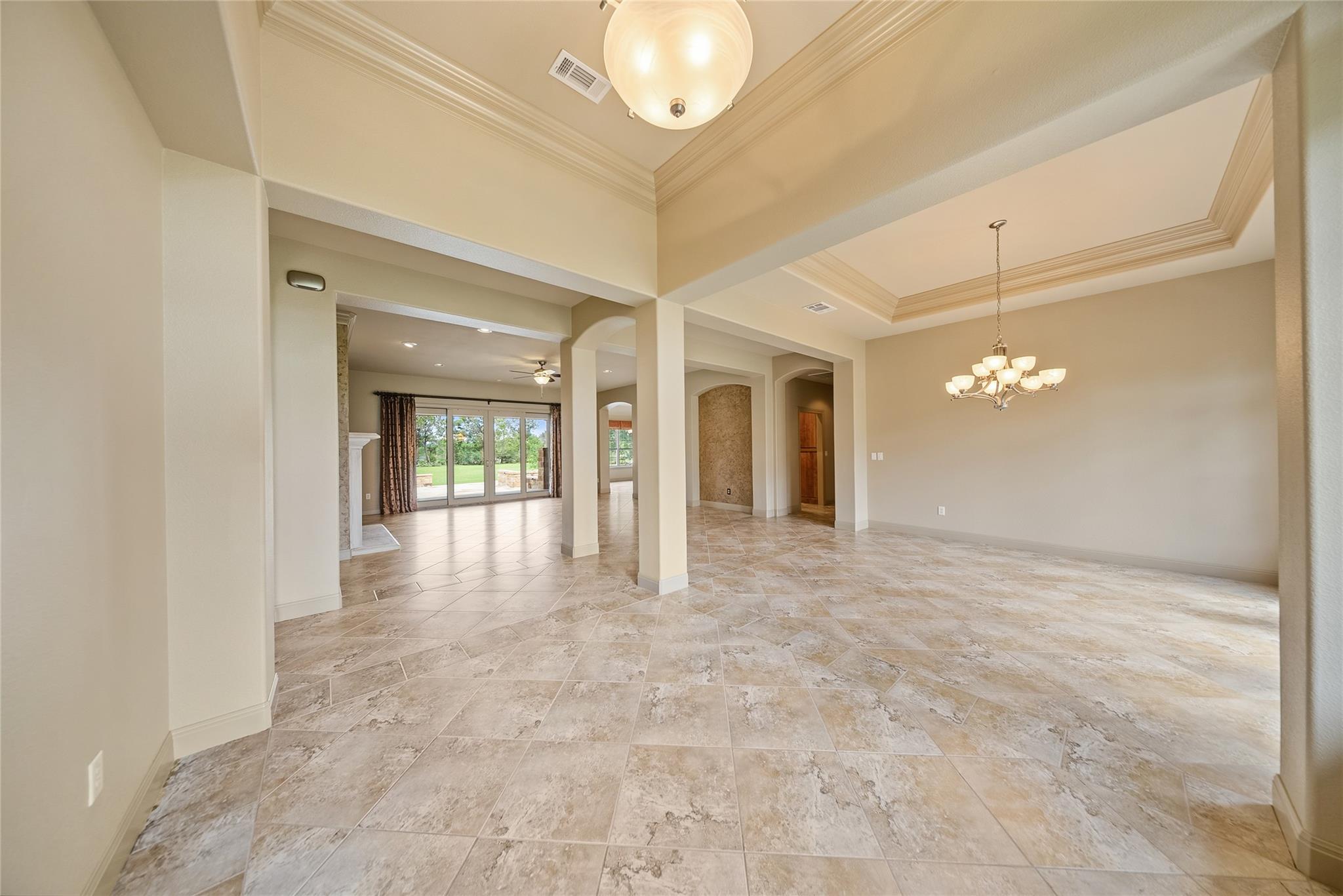 175 Whitney Woods CIR