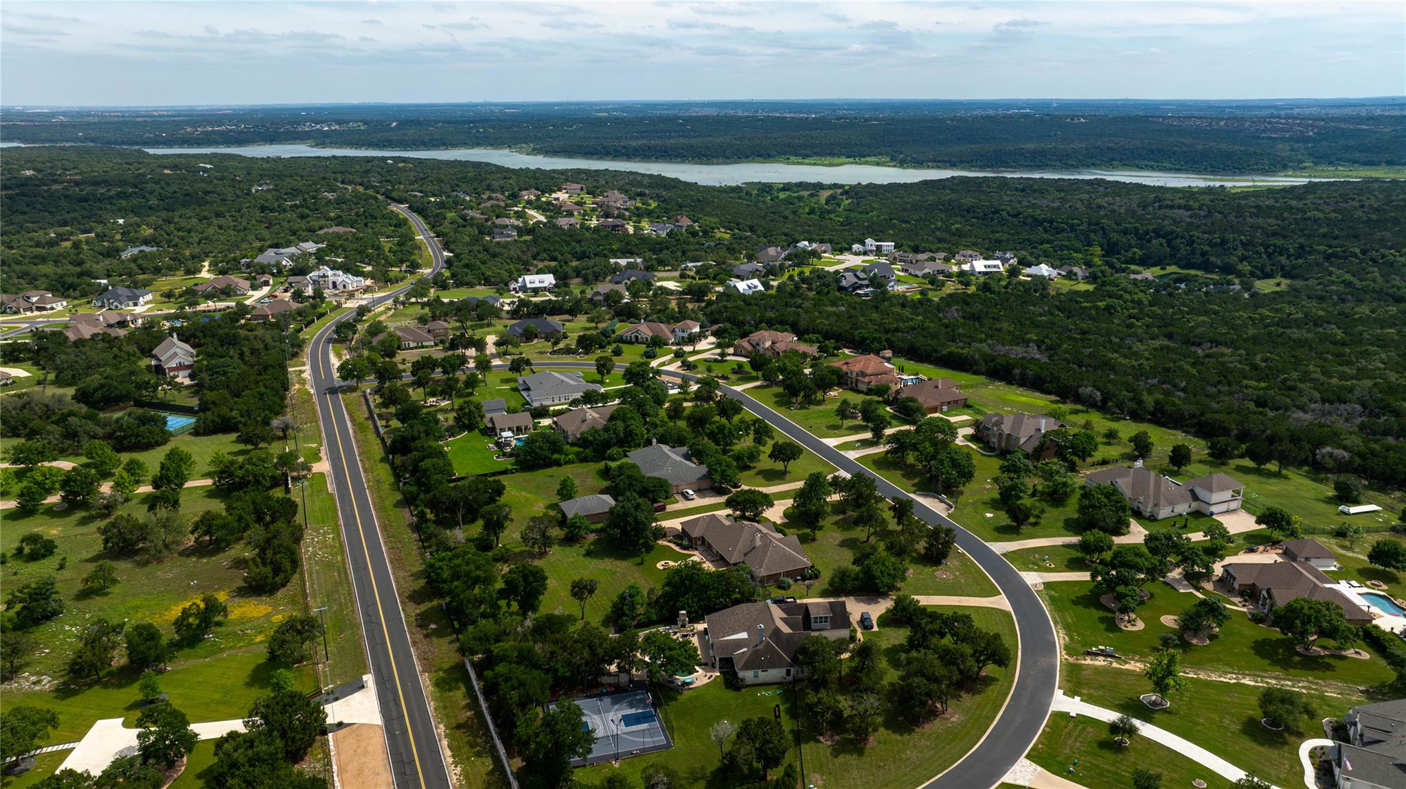 175 Whitney Woods CIR