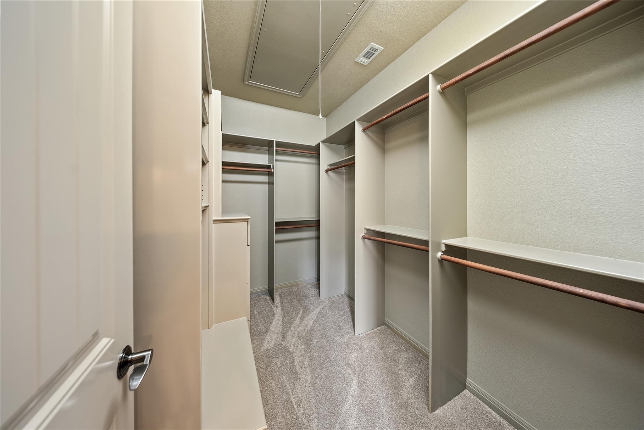 175 Whitney Woods CIR