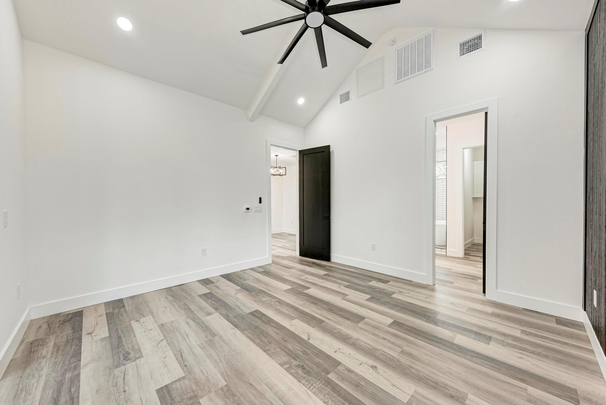 4190 W FM 243