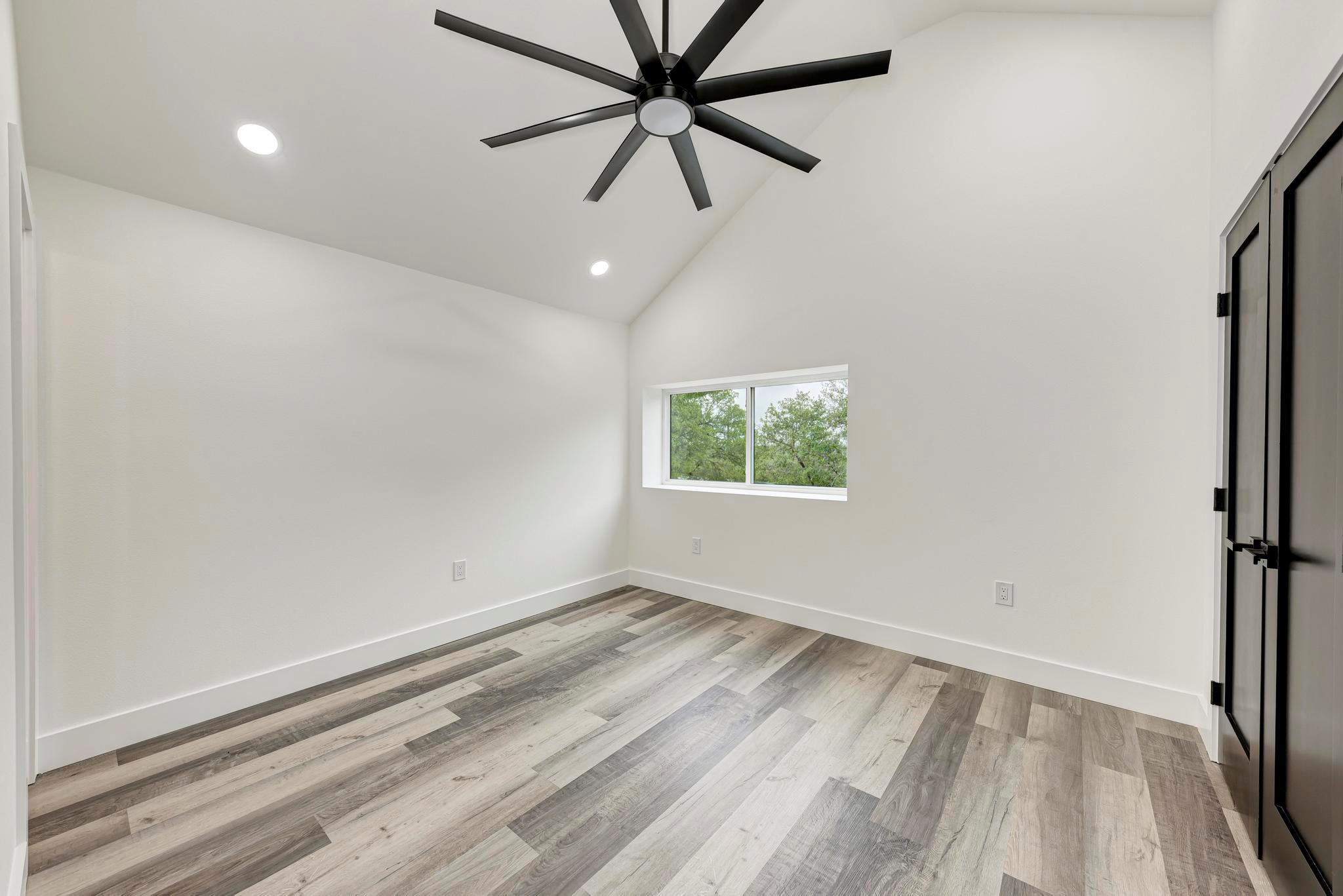 4190 W FM 243