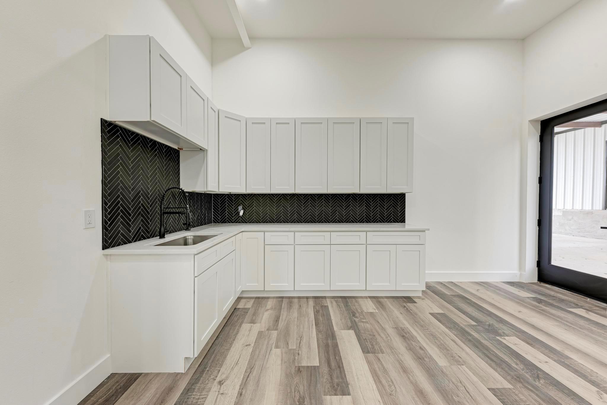 4190 W FM 243