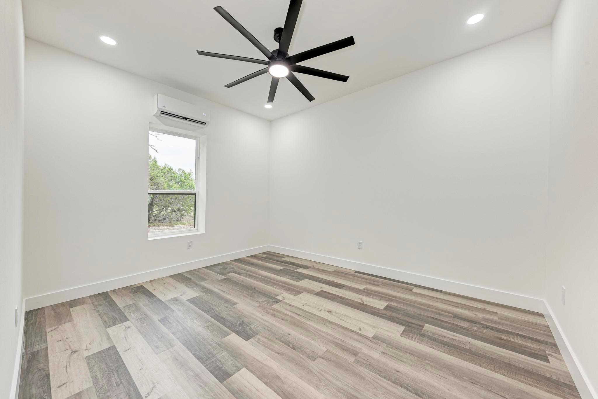 4190 W FM 243