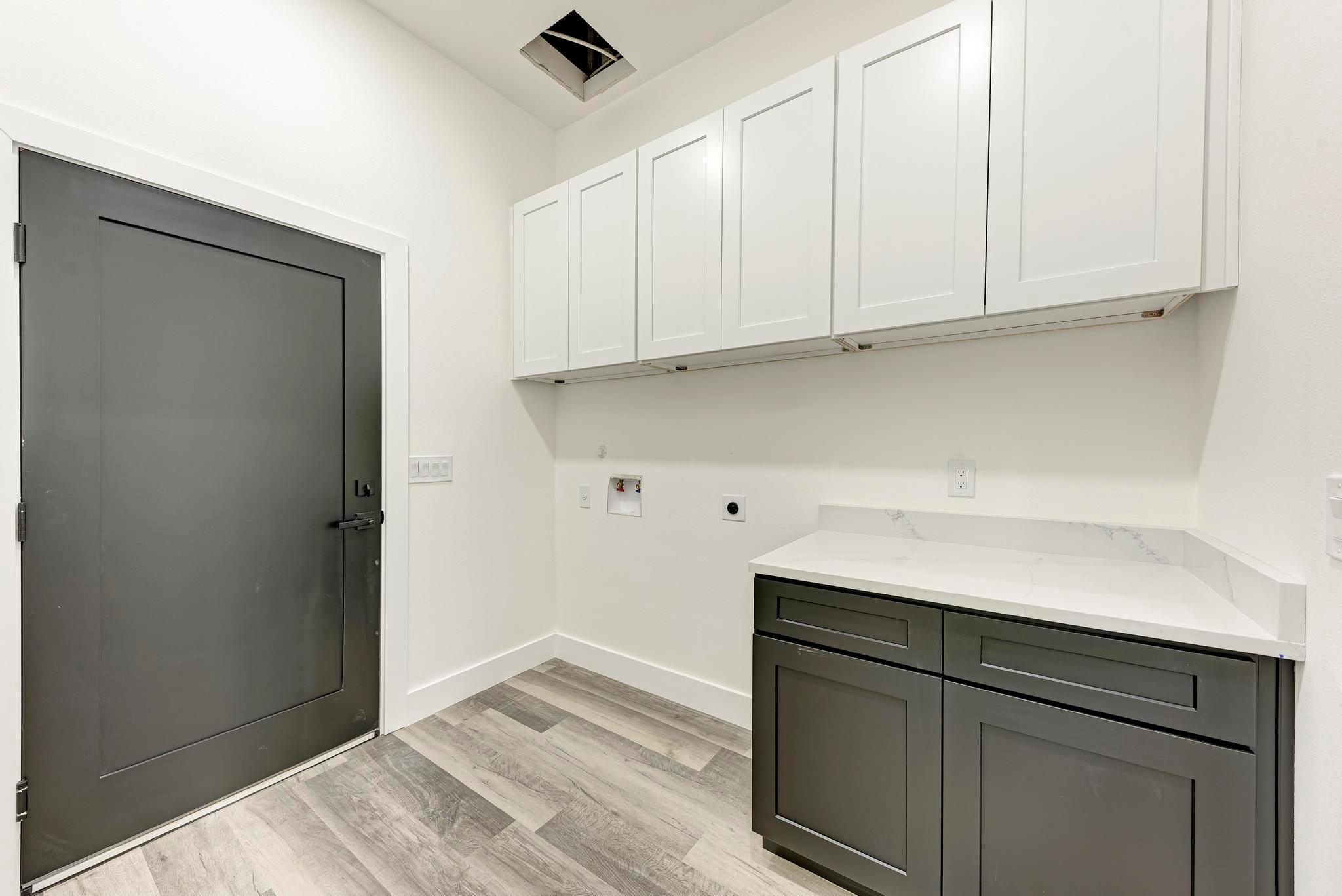 4190 W FM 243