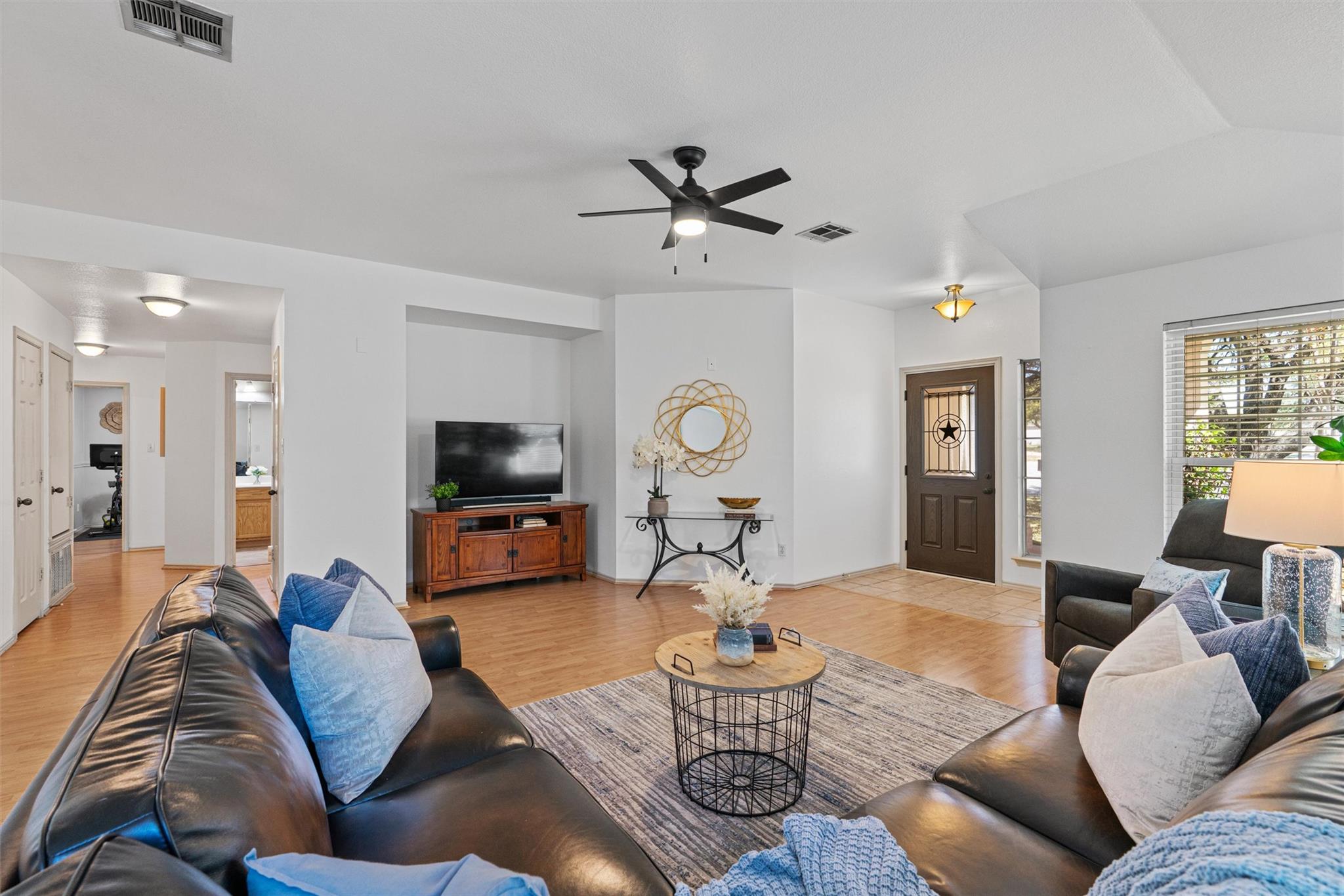 4101 Natural Bridge CT