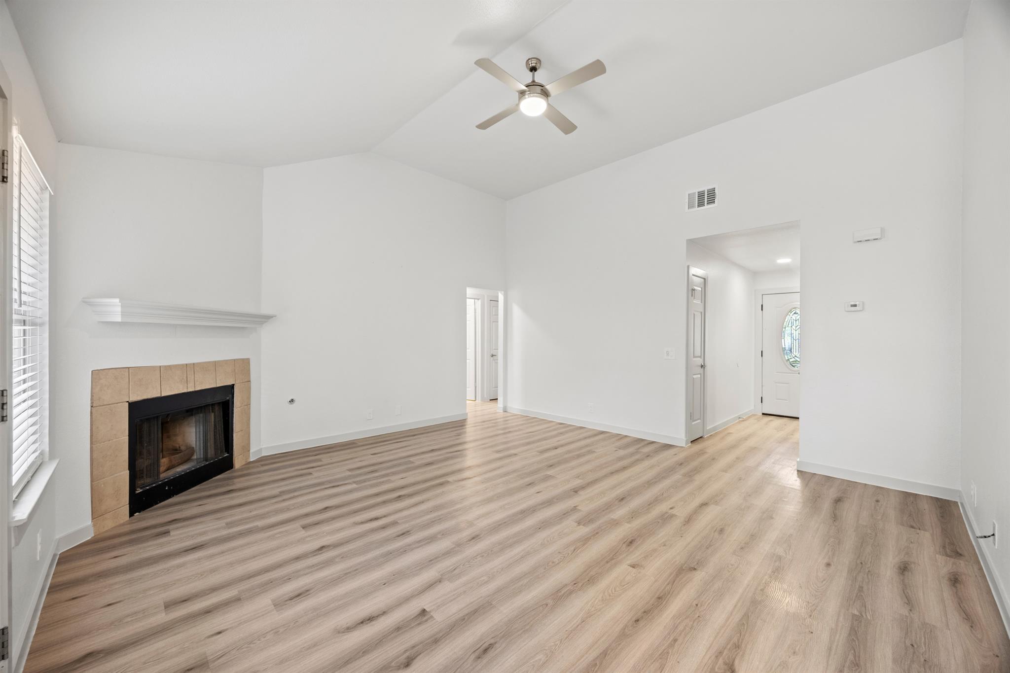 100 Evergreen CIR