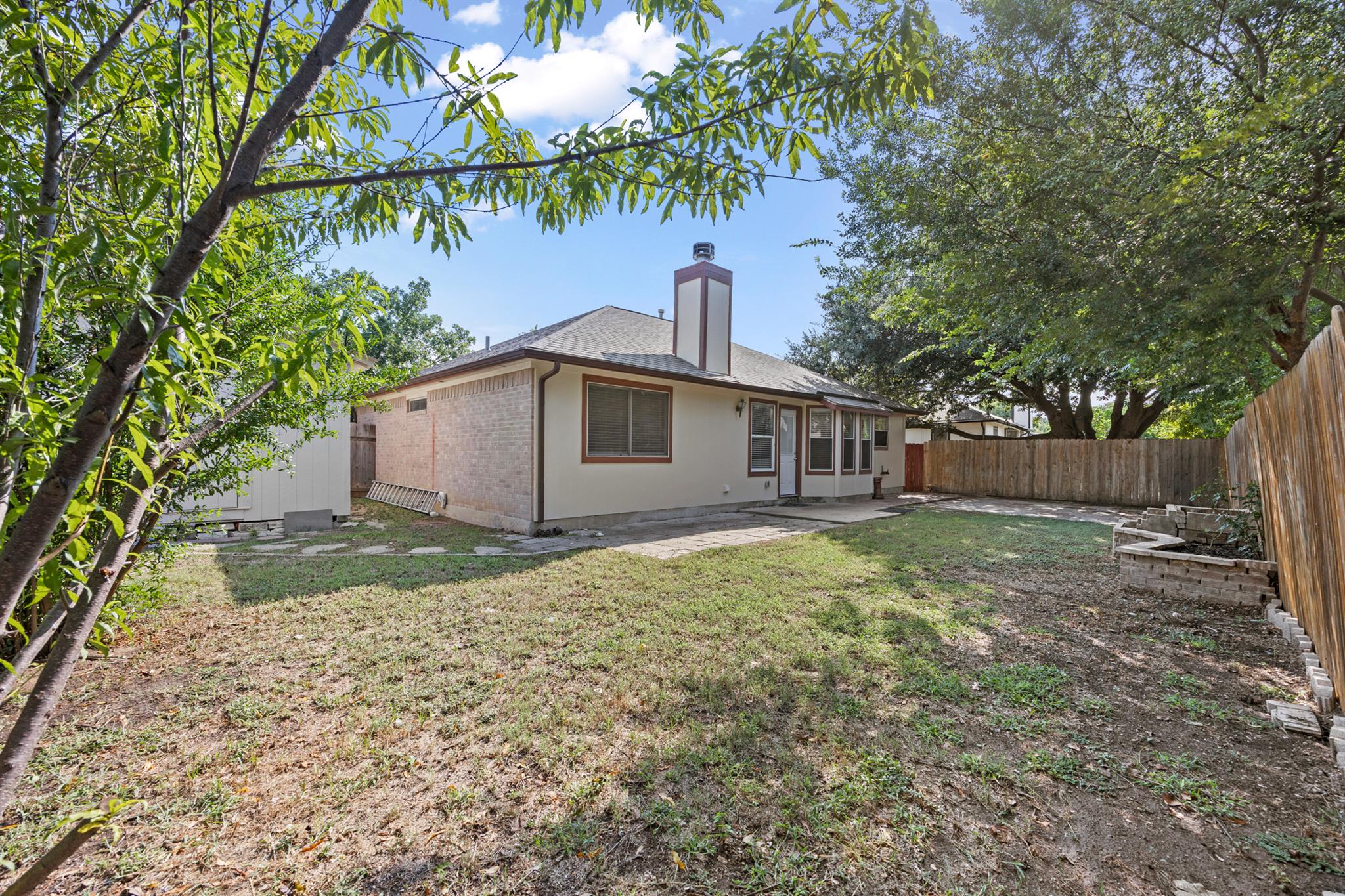 100 Evergreen CIR