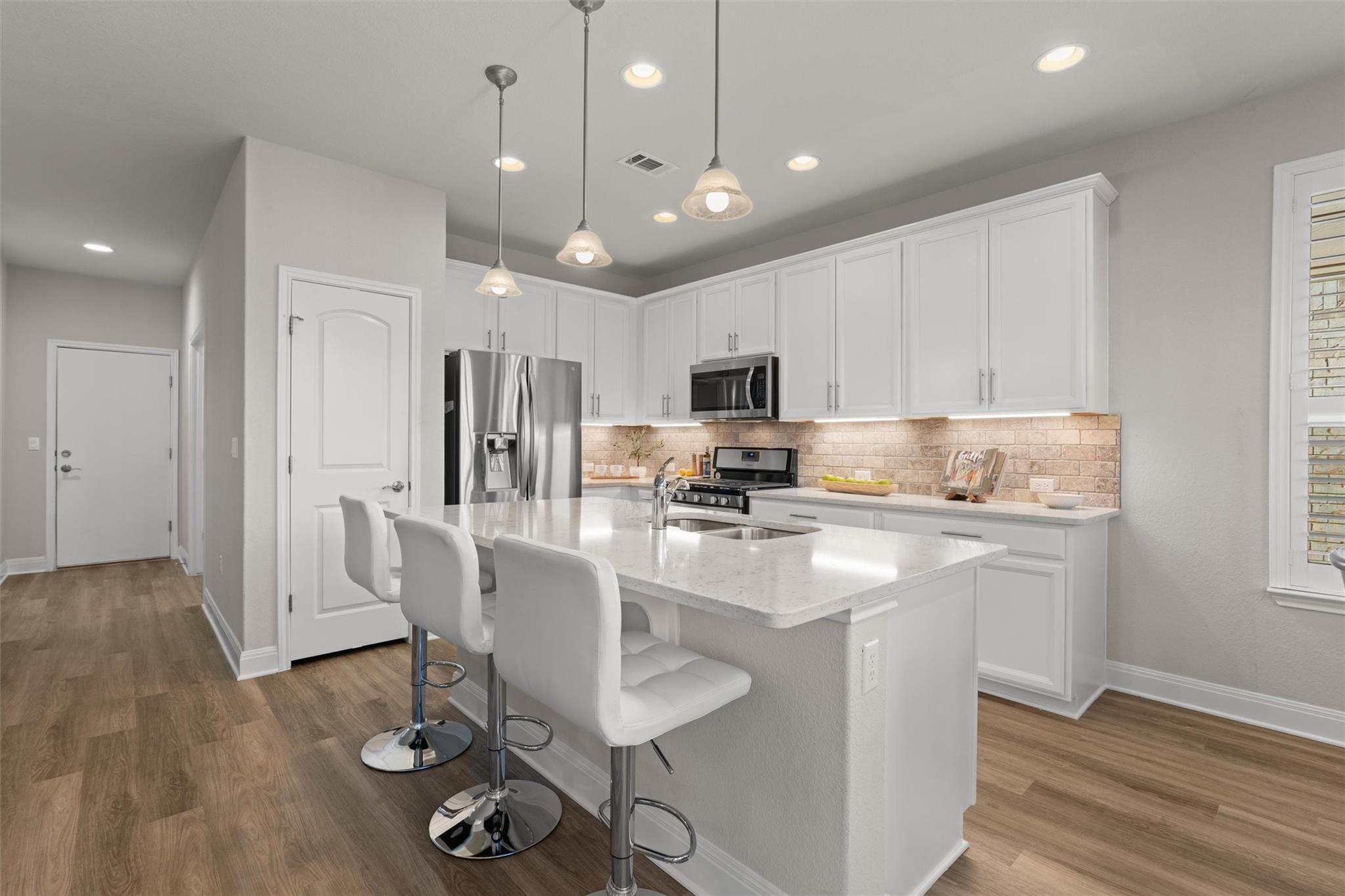 10502 Turnbull LOOP # 41