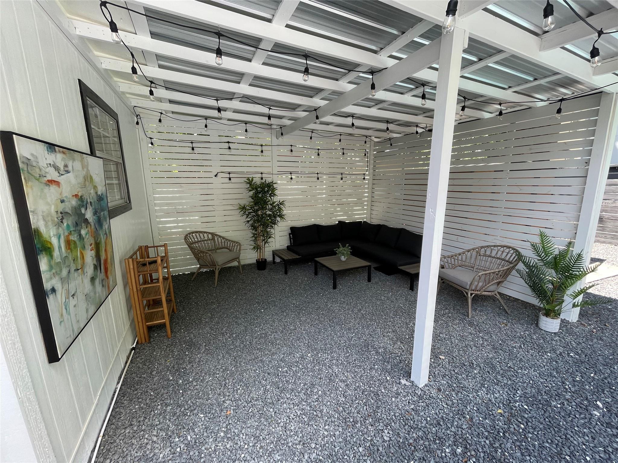 2402 Santa Rita ST