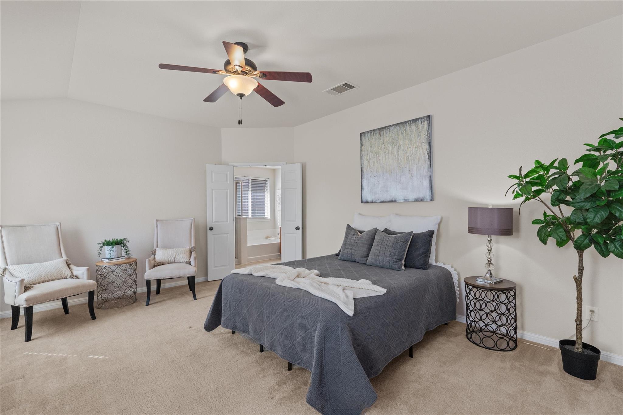 7830 Squirrel Hollow DR