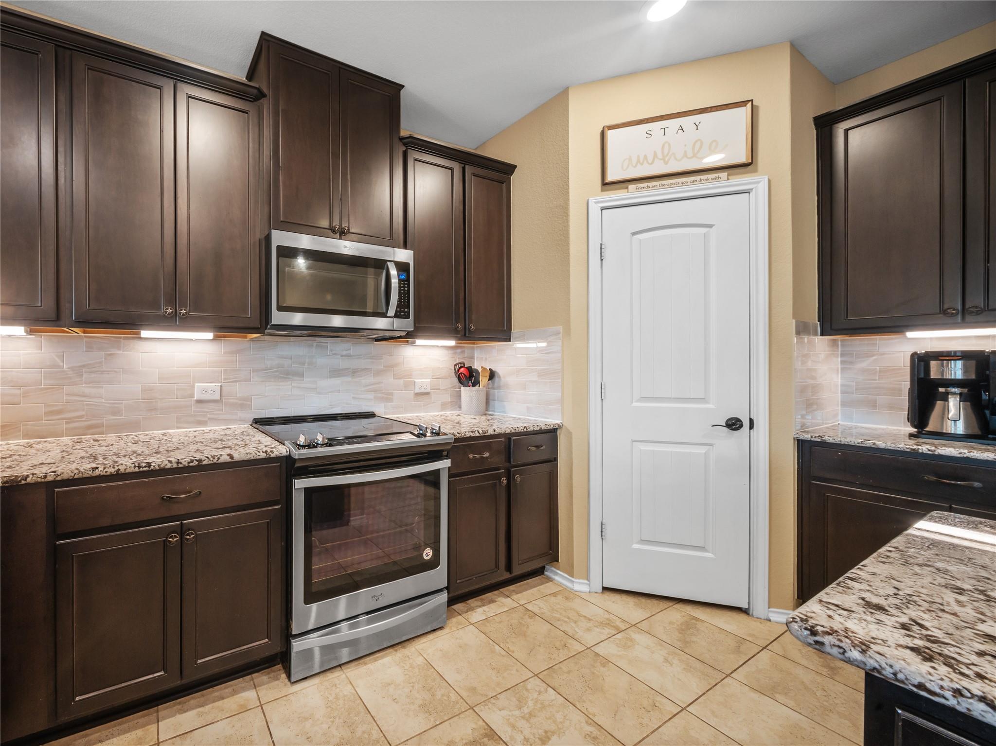 104 Rocroi DR, Georgetown