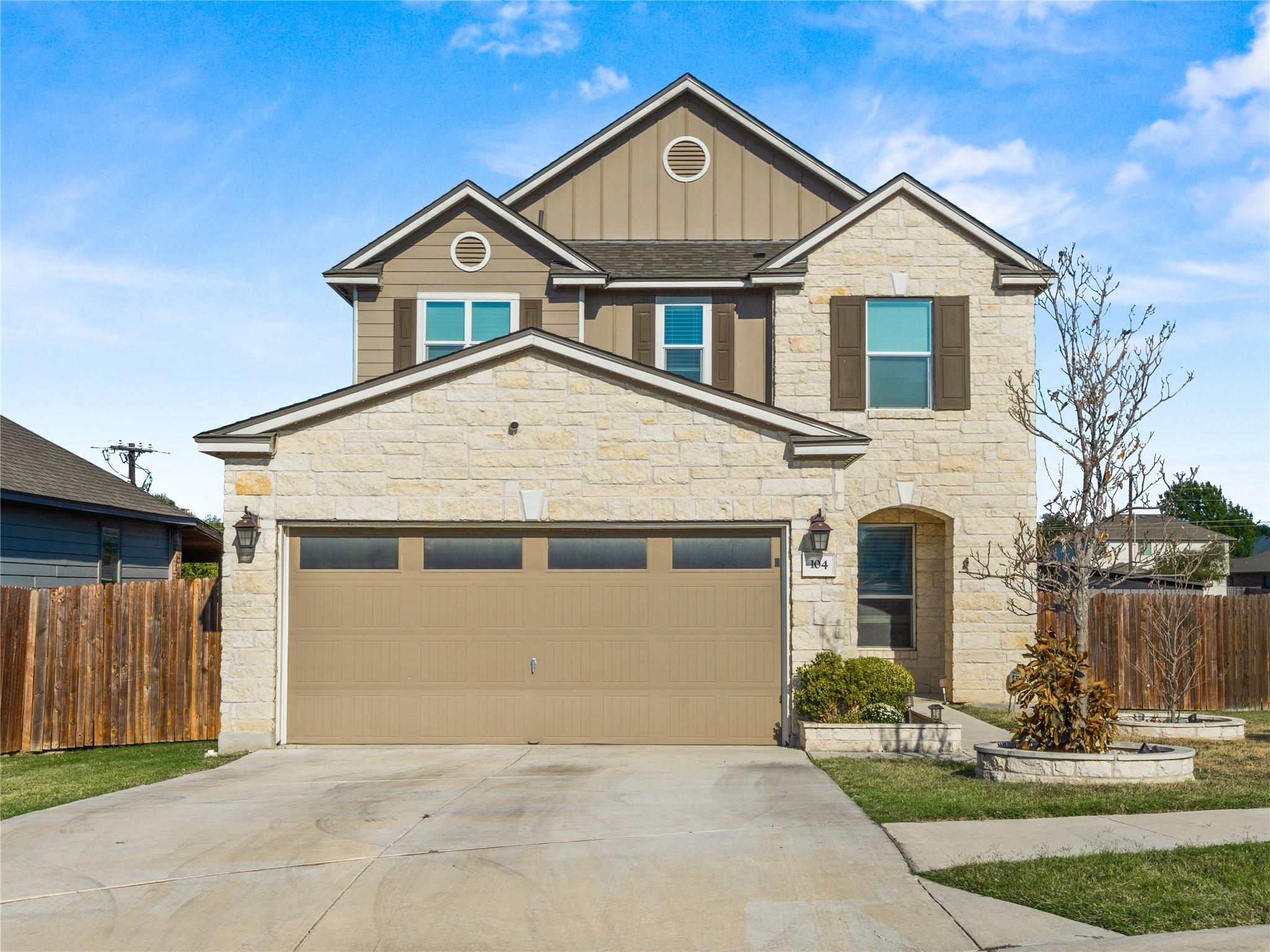 104 Rocroi DR, Georgetown