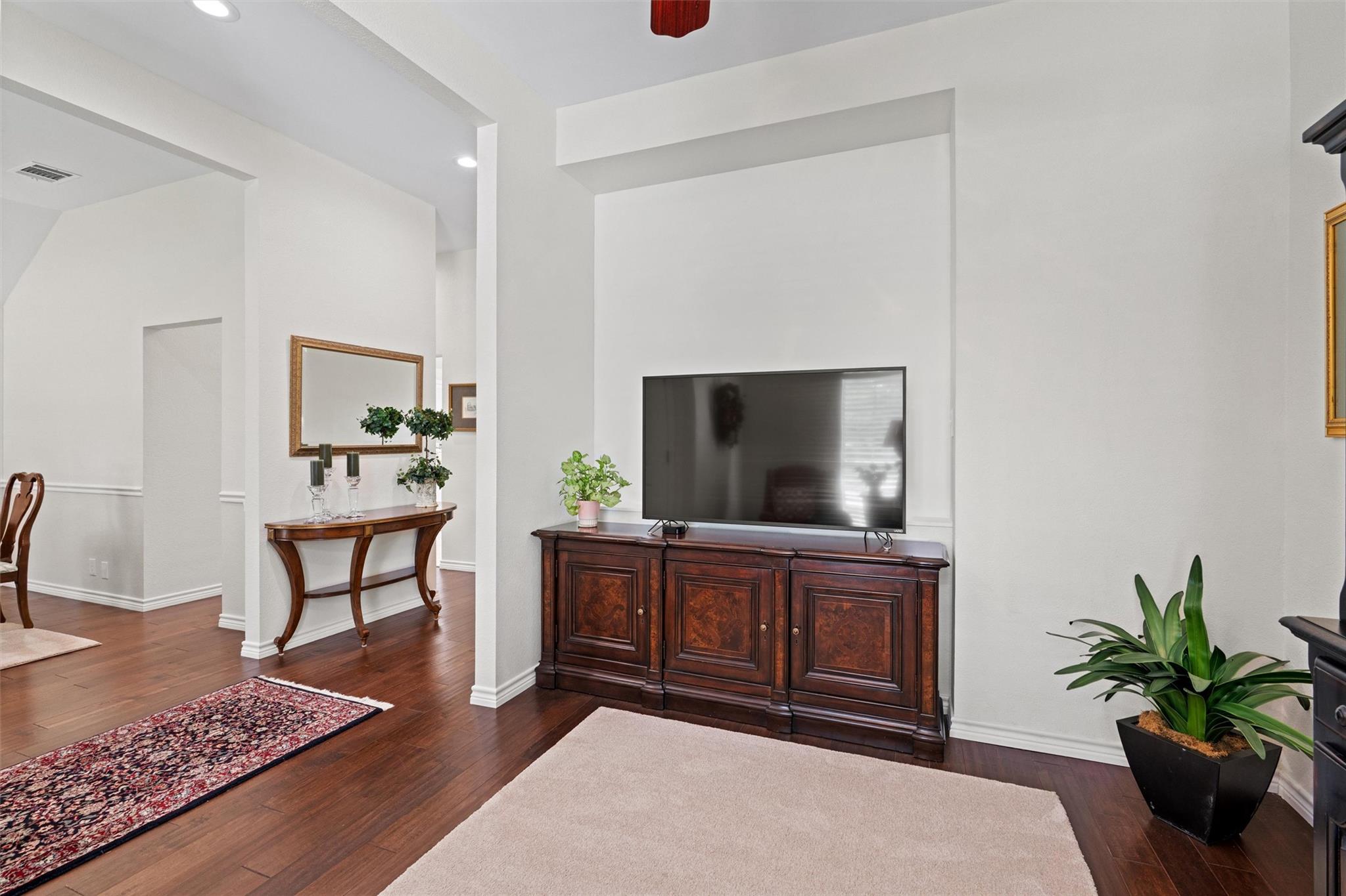 1202 Woodhollow CV