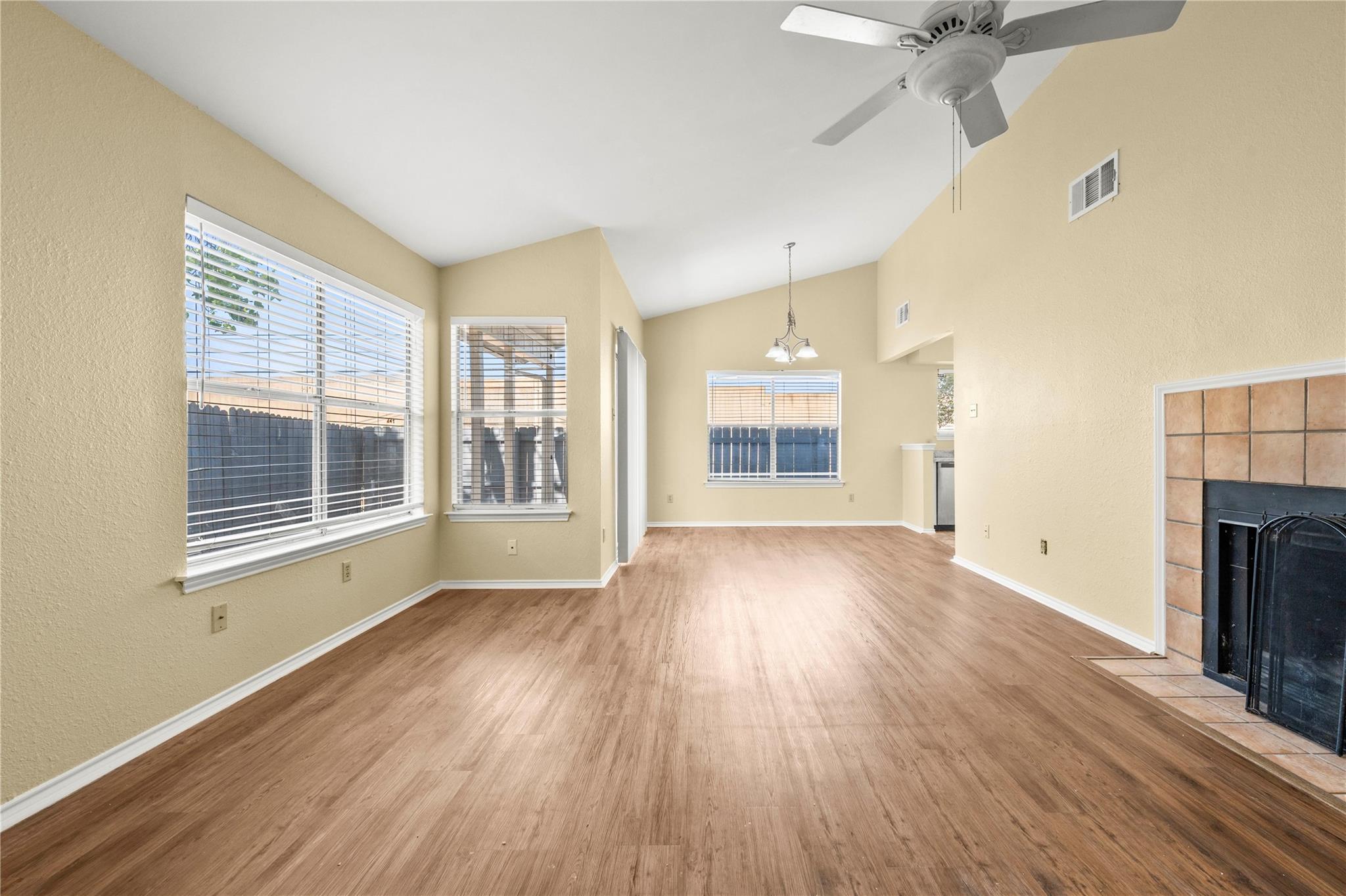 13009 Pollard DR
