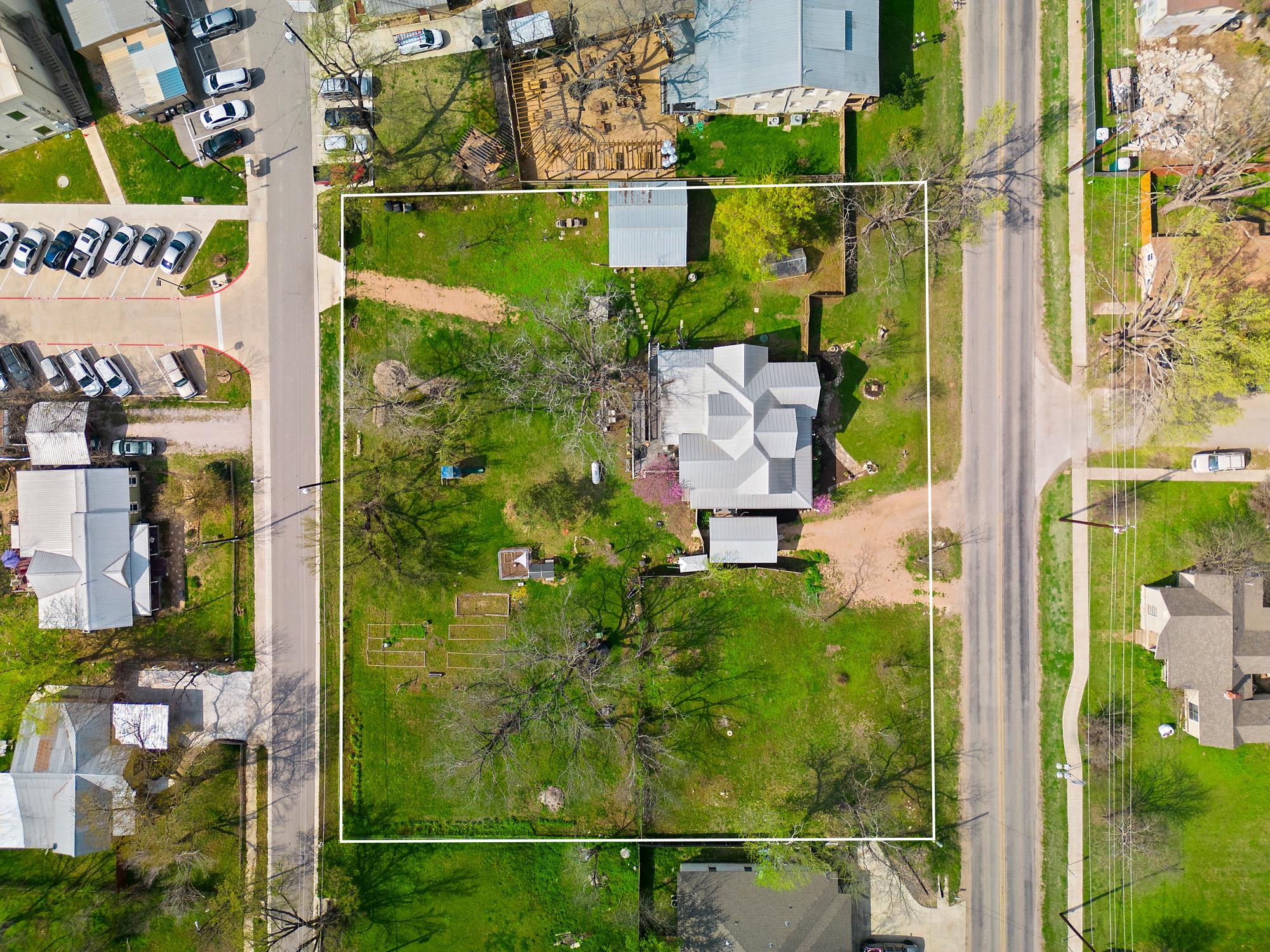 3303 Ranch Road 1869