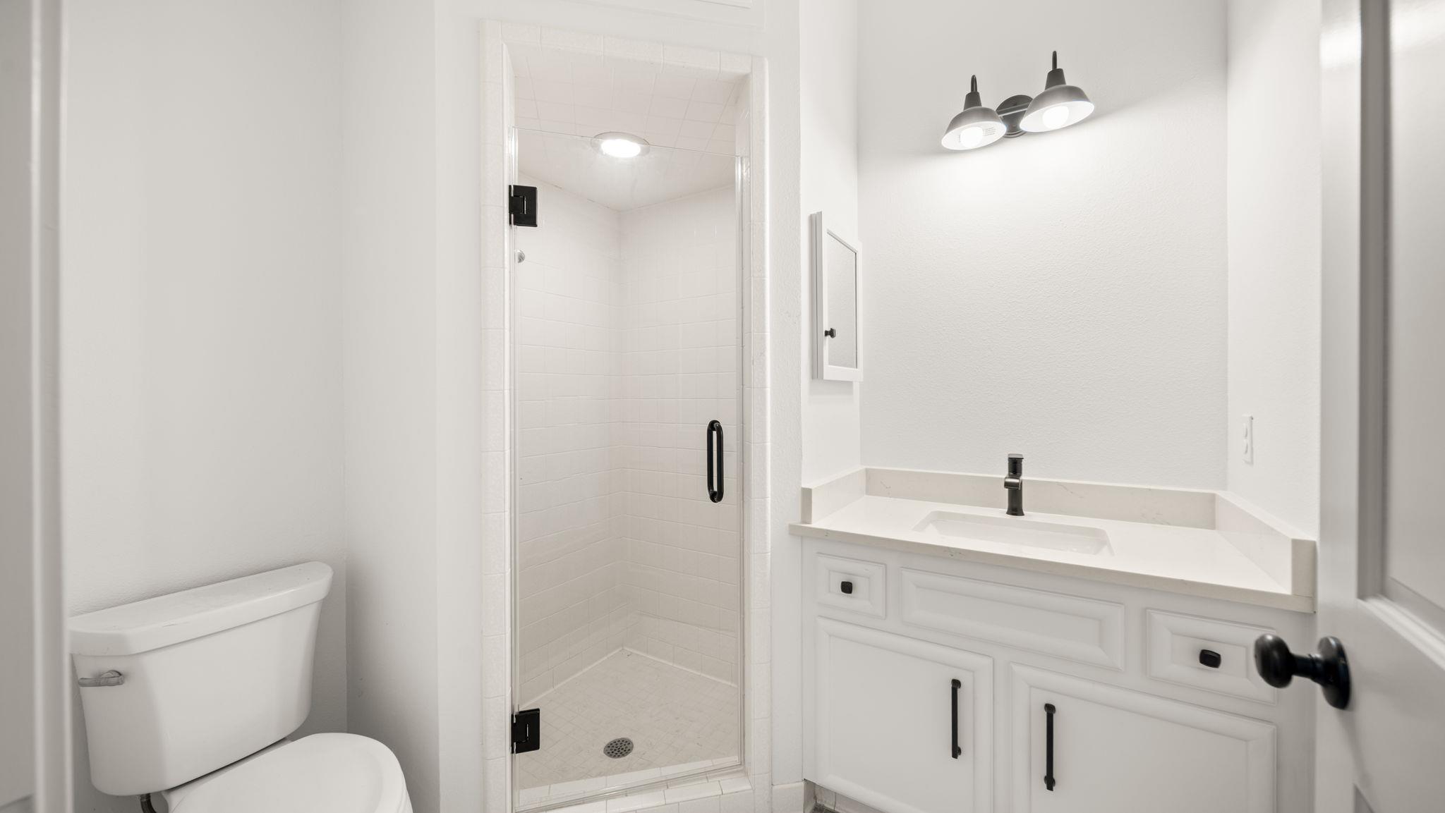 2205 S US Highway 77