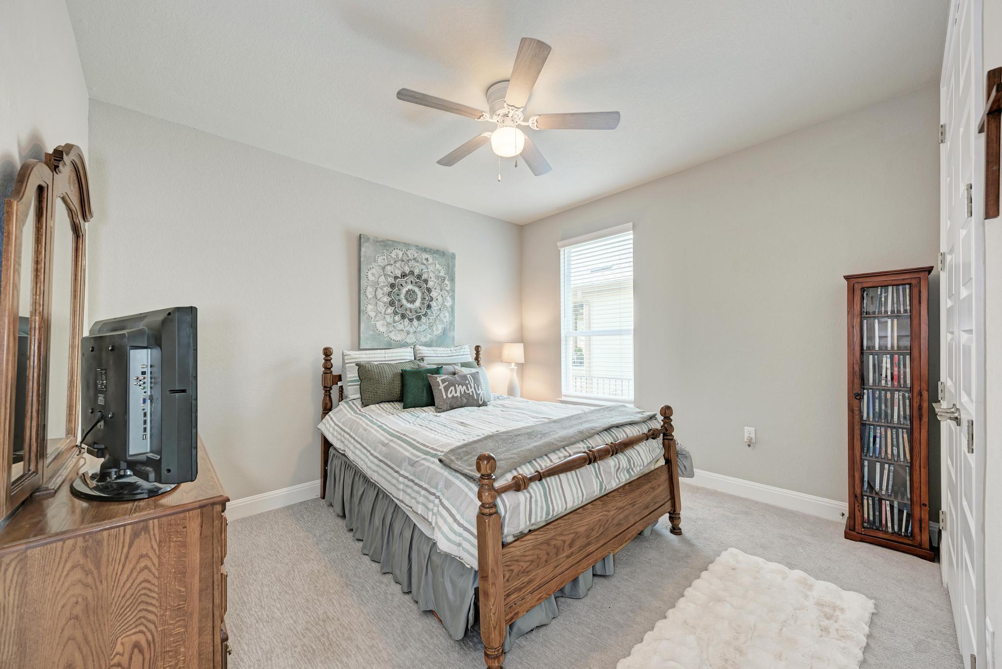 114 Palo Blanco Creek LN
