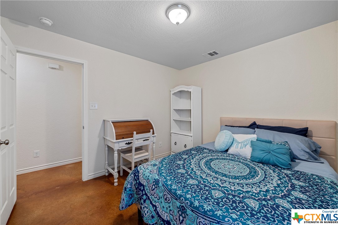 107 Petsick Unit A & B Lane