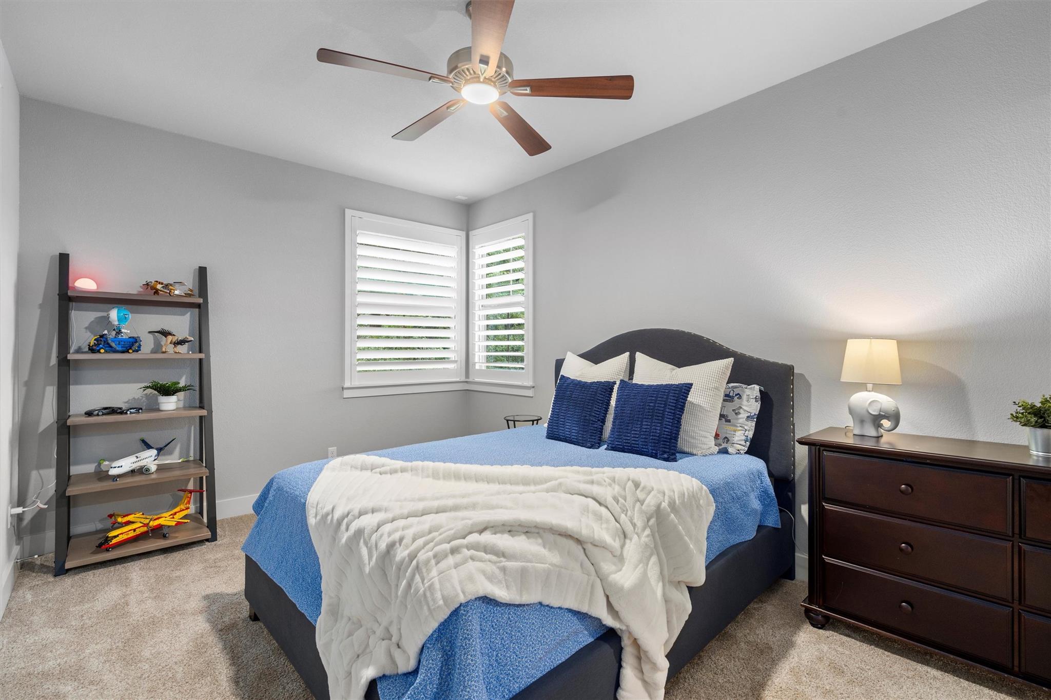 1310 Prosperity Hills DR