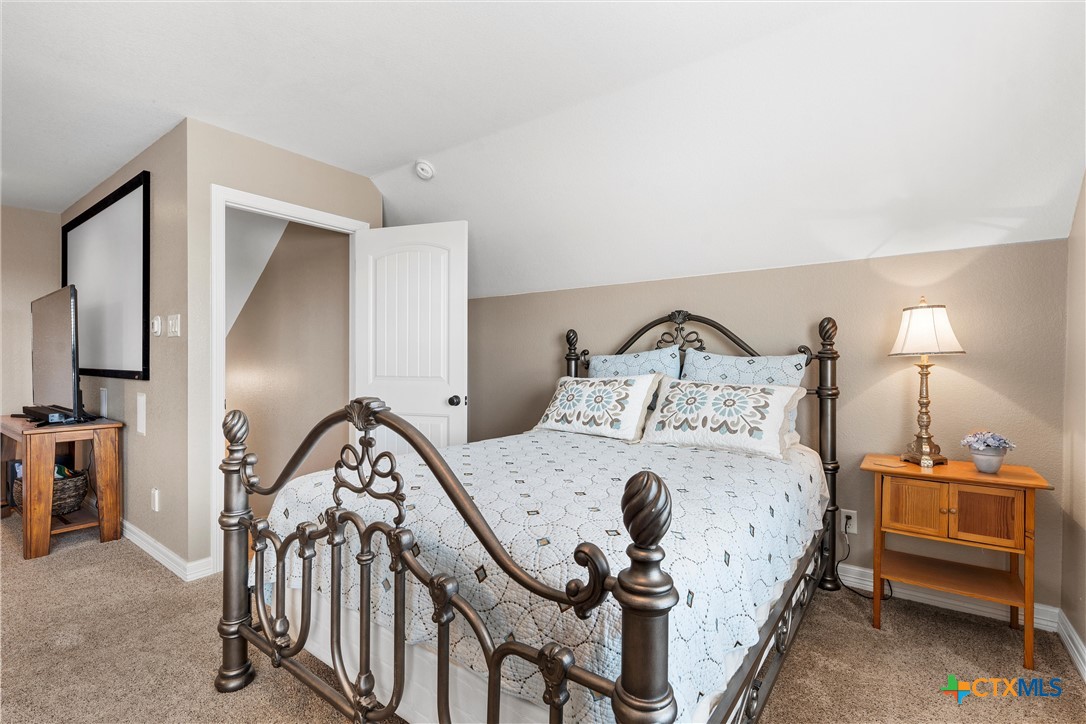 1527 Old Ranch Road
