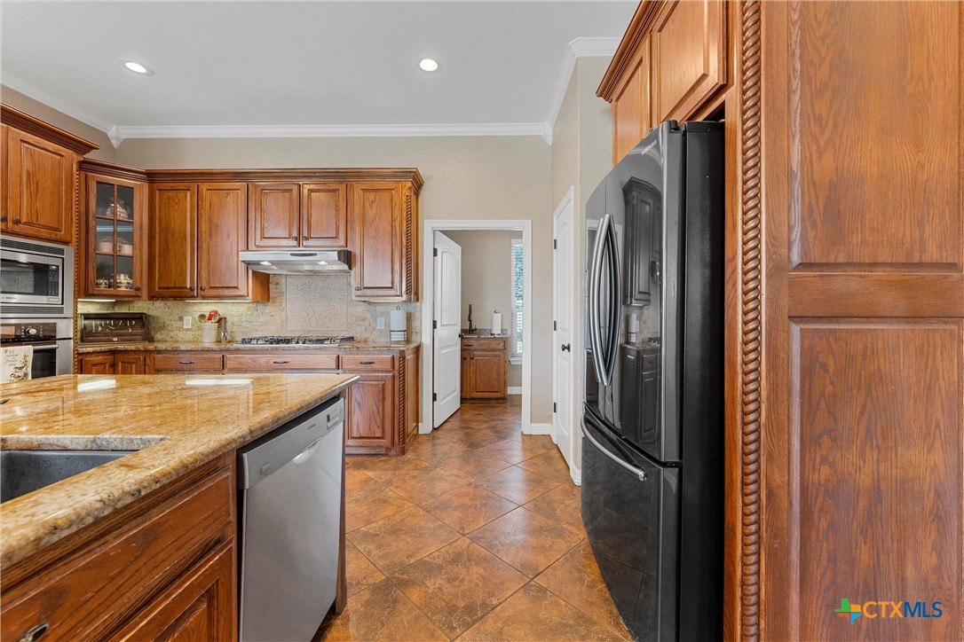 1527 Old Ranch Road