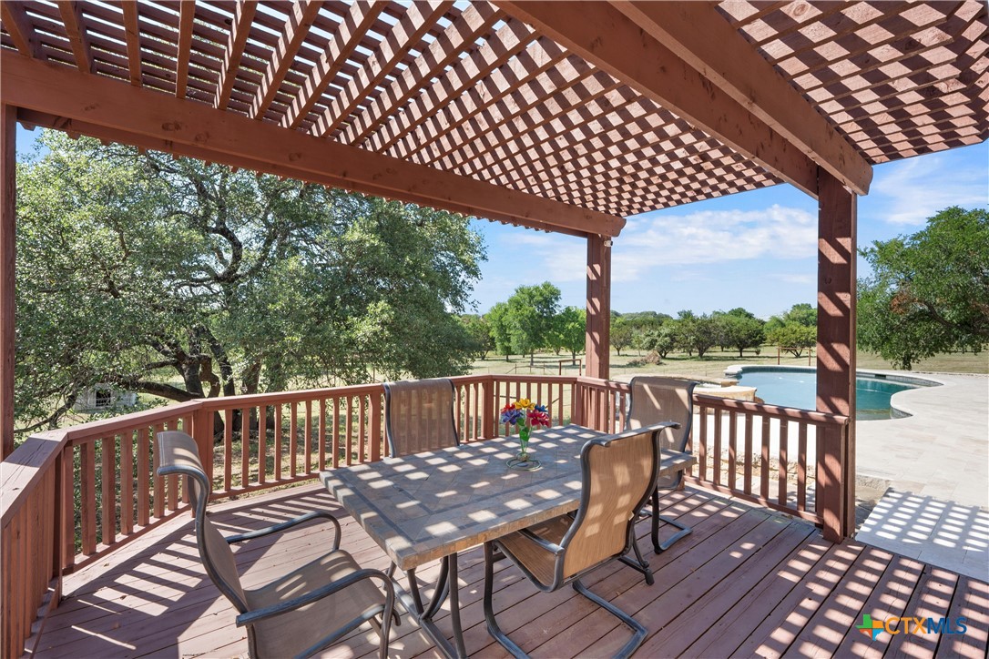 1527 Old Ranch Road