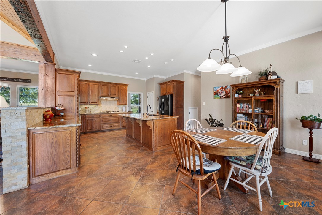 1527 Old Ranch Road