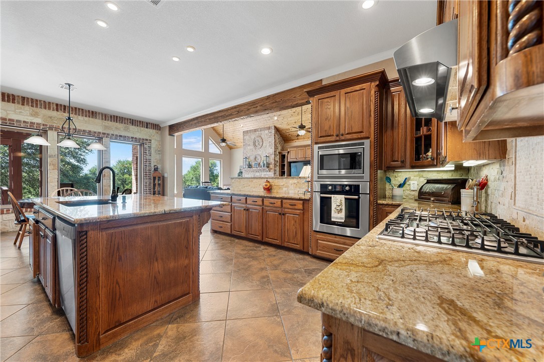 1527 Old Ranch Road