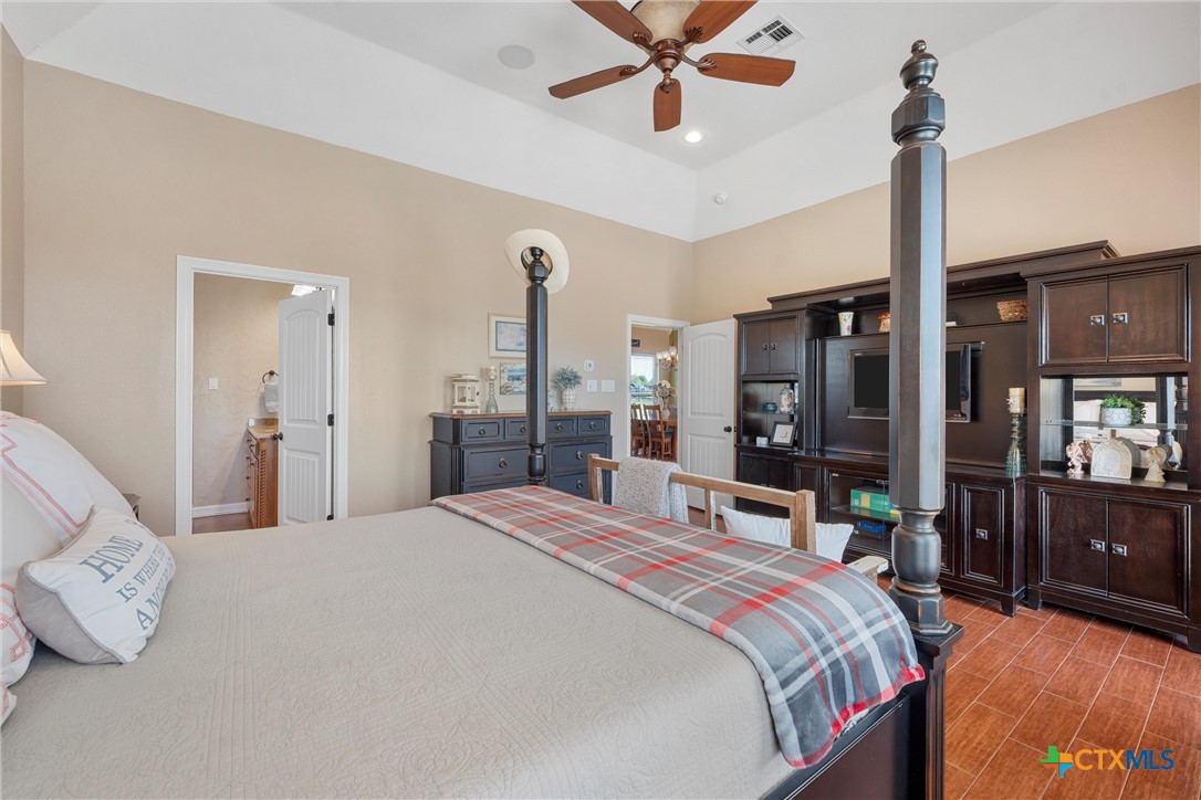 1527 Old Ranch Road