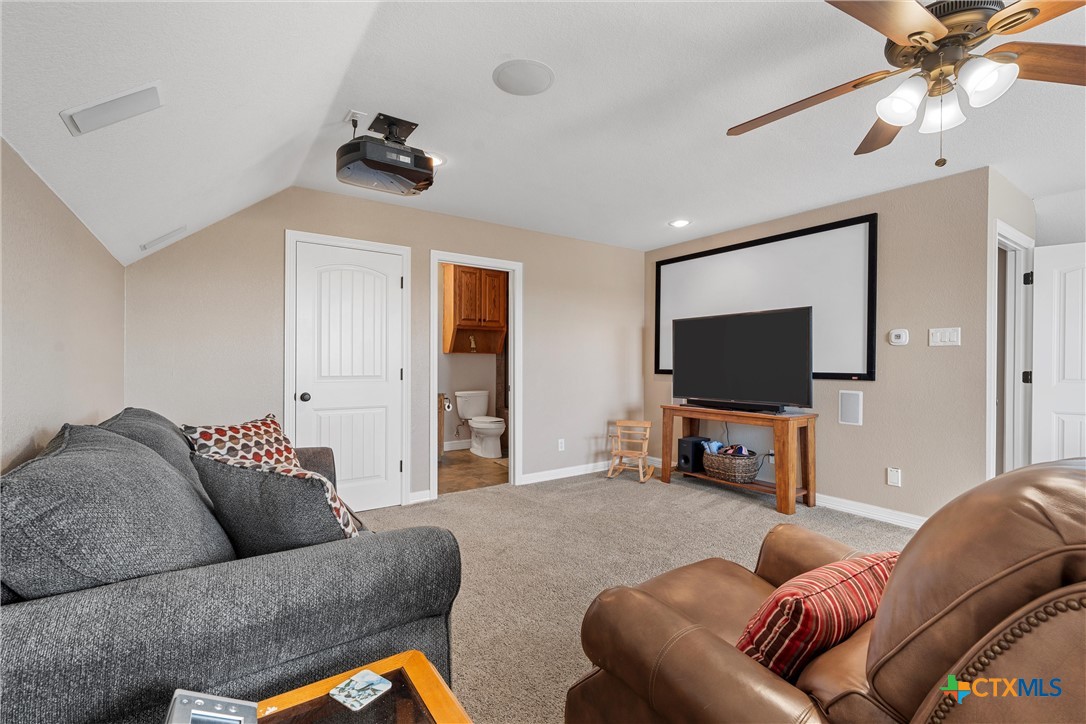 1527 Old Ranch Road