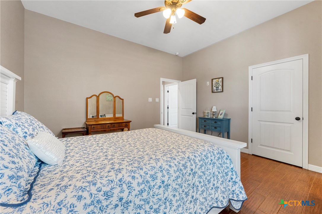1527 Old Ranch Road