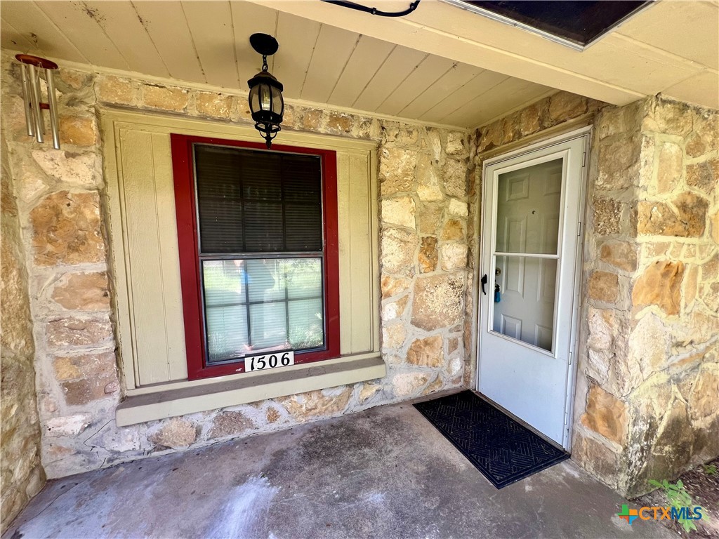 1506 Golf Course Road