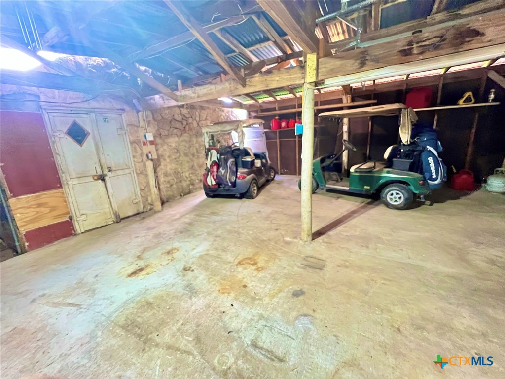 1506 Golf Course Road