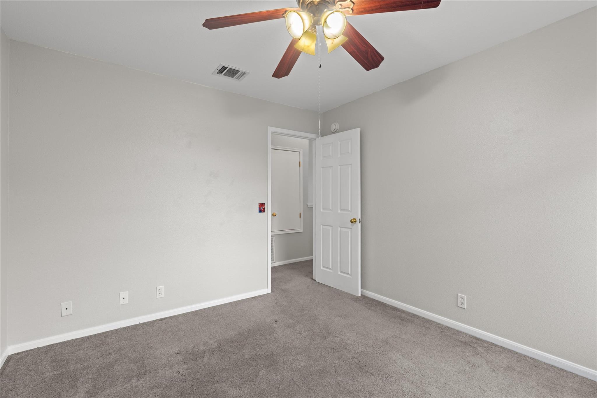120 Meadowside DR