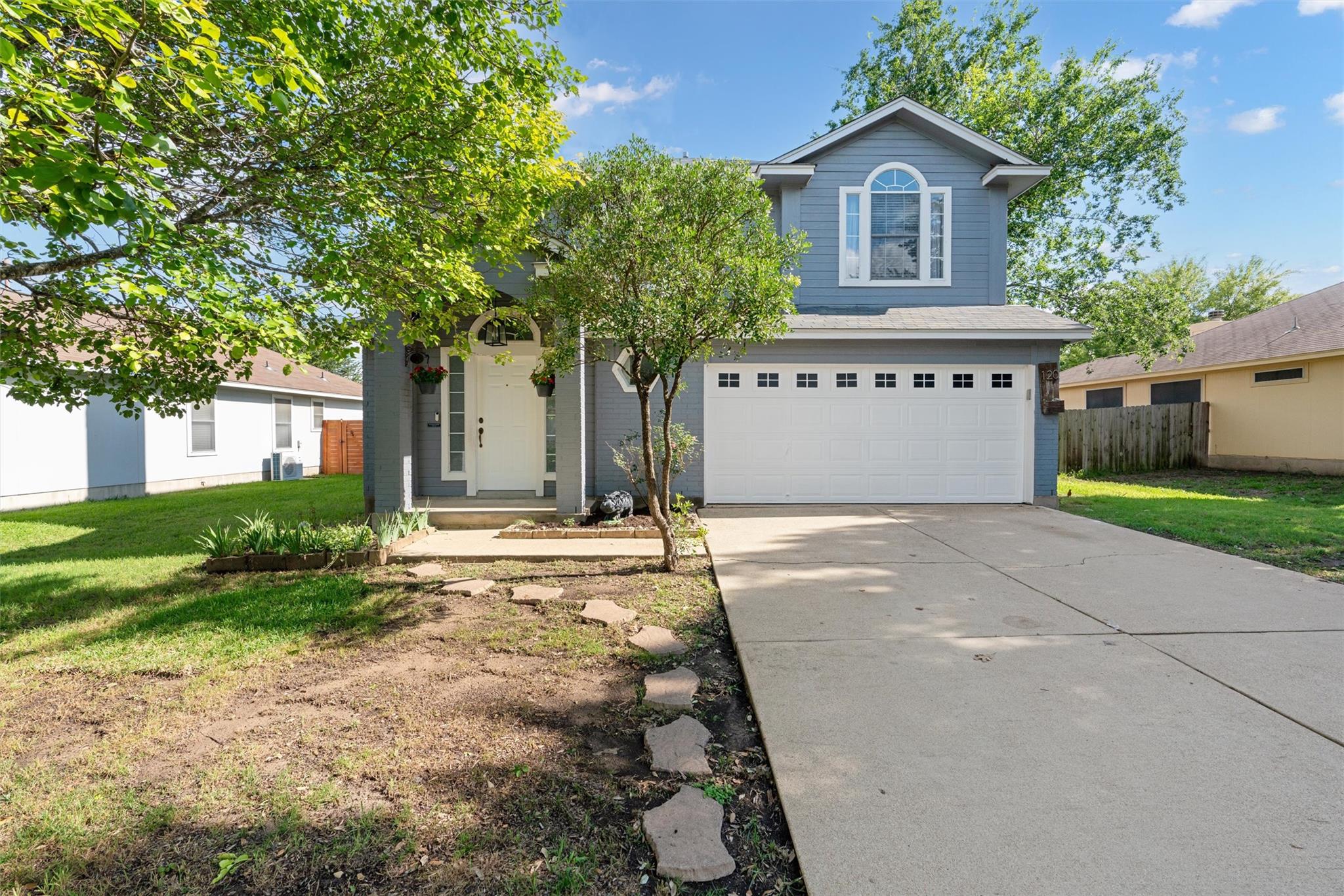 120 Meadowside DR