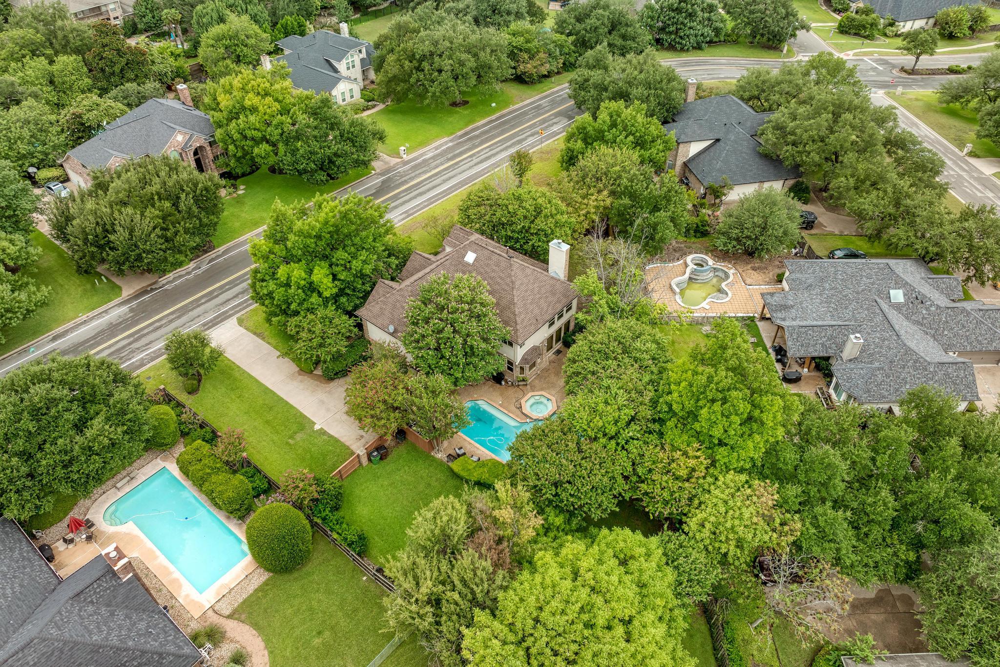 55 Twin Ridge PKWY