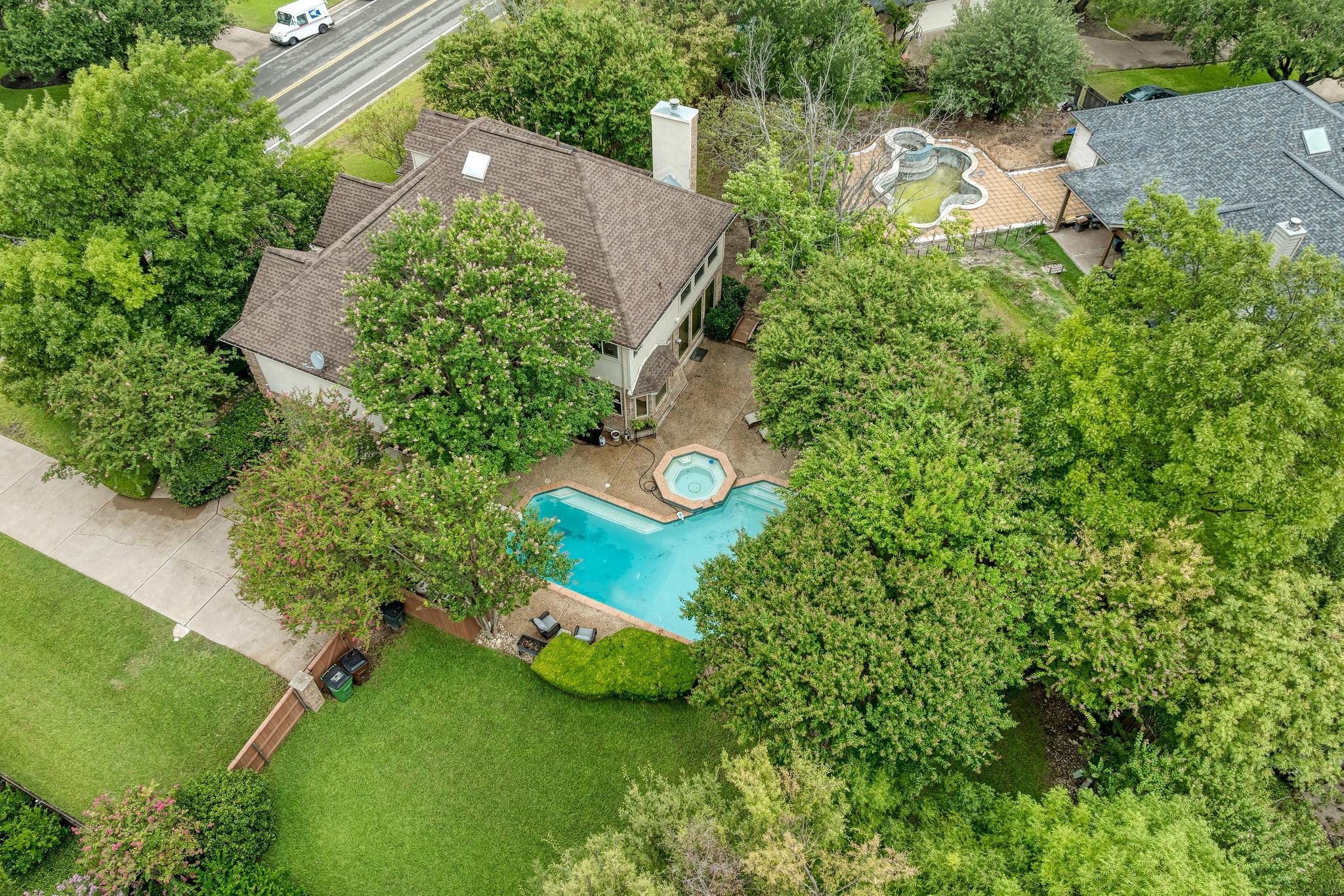 55 Twin Ridge PKWY