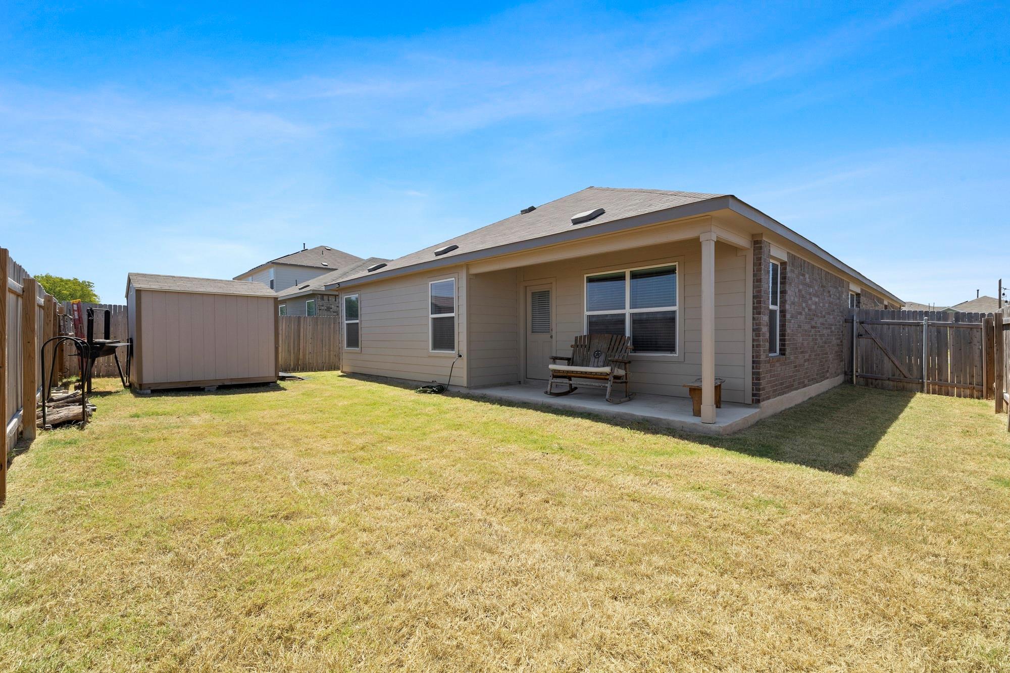 237 Escondido CIR