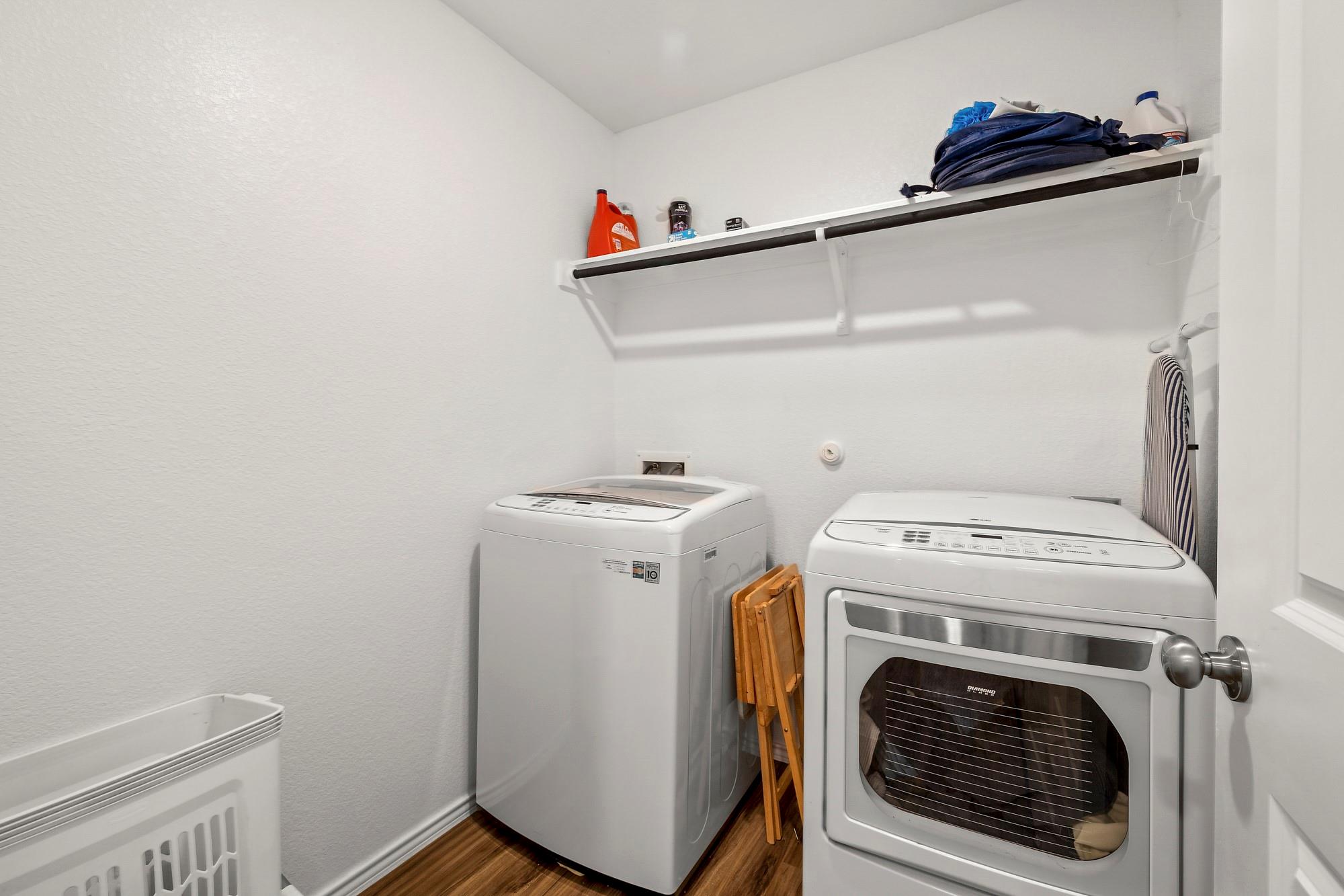 237 Escondido CIR