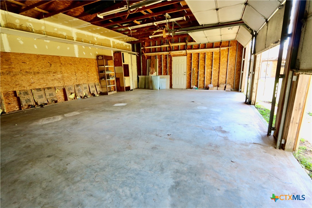 2131 Mountainview Drive