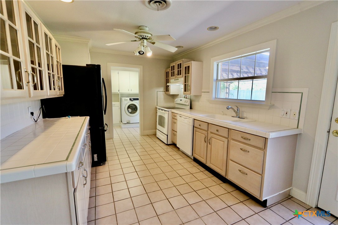 2131 Mountainview Drive