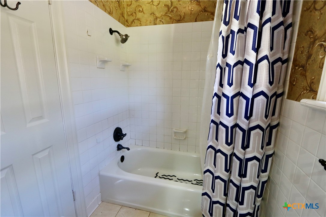 2131 Mountainview Drive