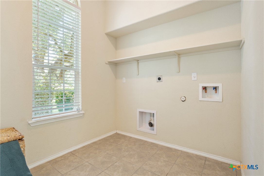 10011 Tully Weary Lane