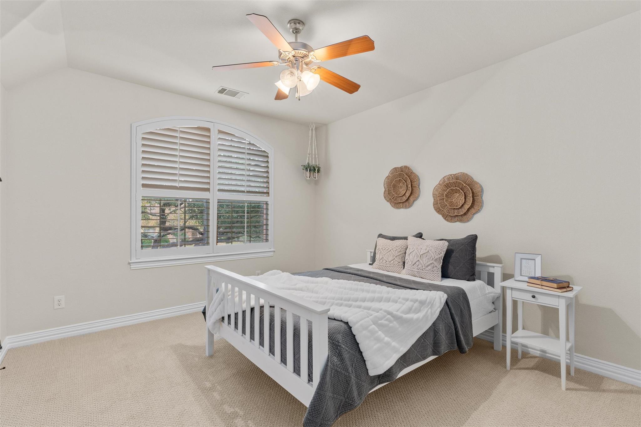 1515 Shinnecock Hills DR