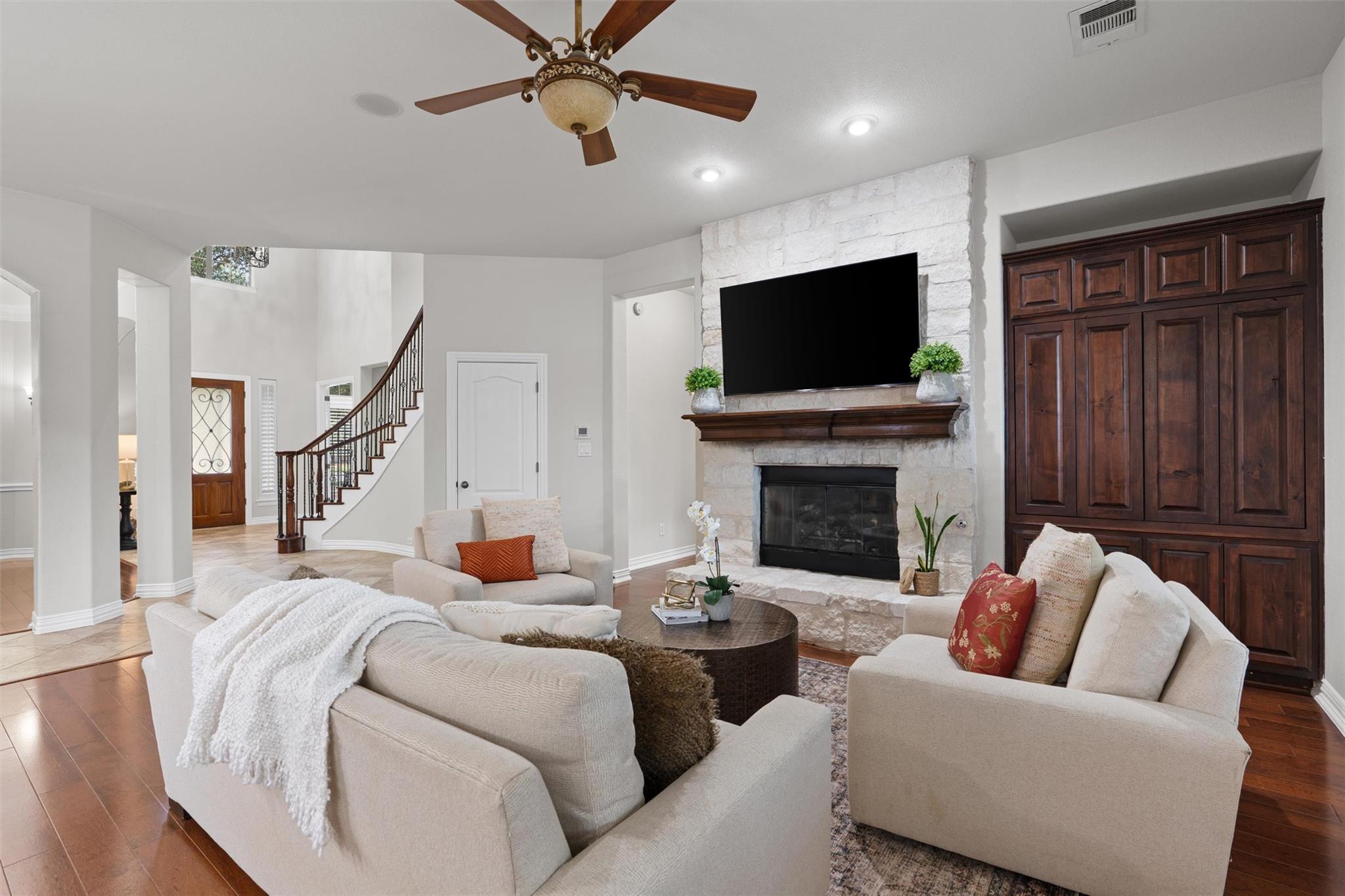 1515 Shinnecock Hills DR