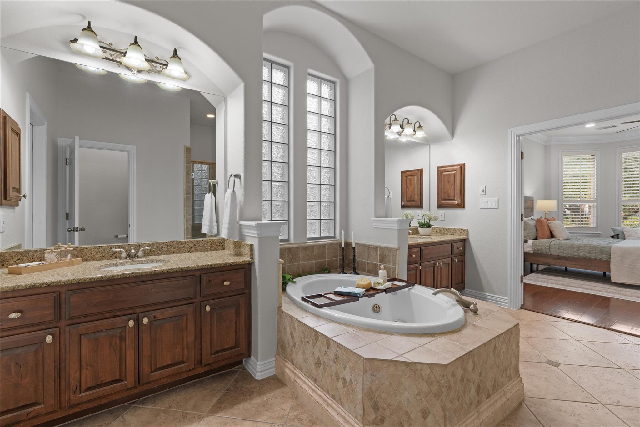 1515 Shinnecock Hills DR