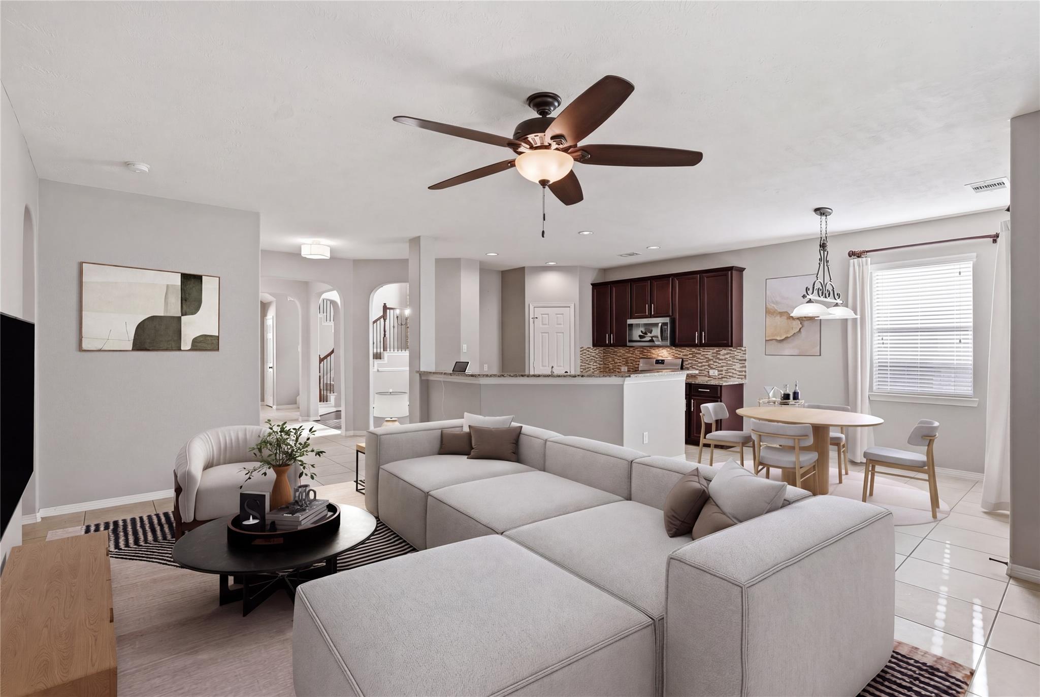 2412 Via Montesano